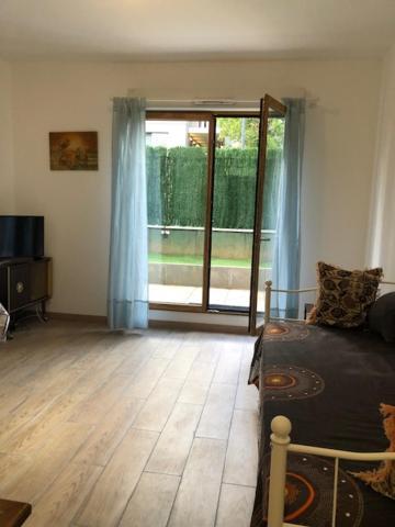 Logement Entier 2 Pieces Parking 5'Metro Saint-Denis  Esterno foto