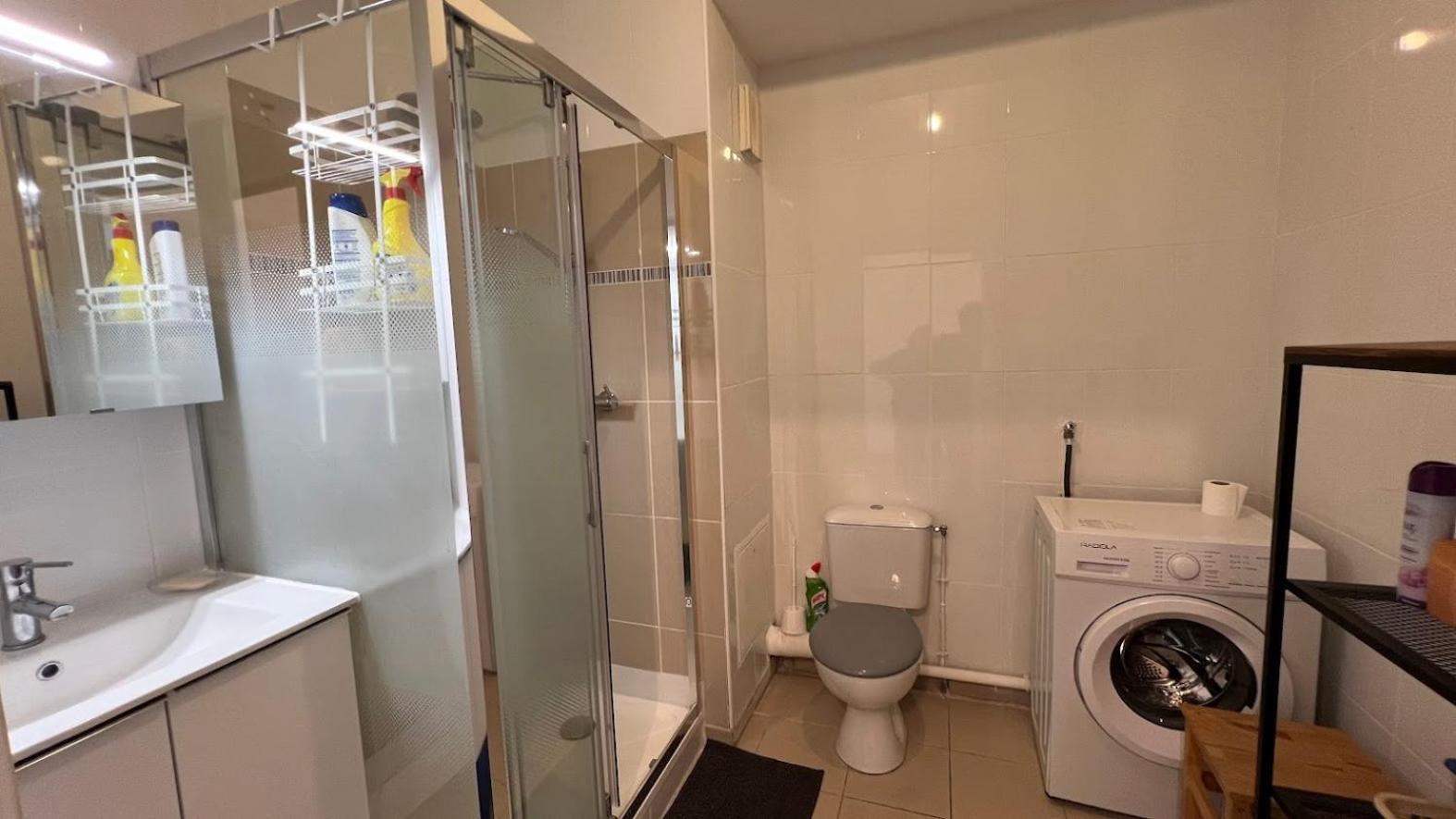 Logement Entier 2 Pieces Parking 5'Metro Saint-Denis  Esterno foto
